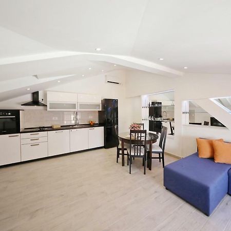 Appartamento Zara Three Wells Esterno foto