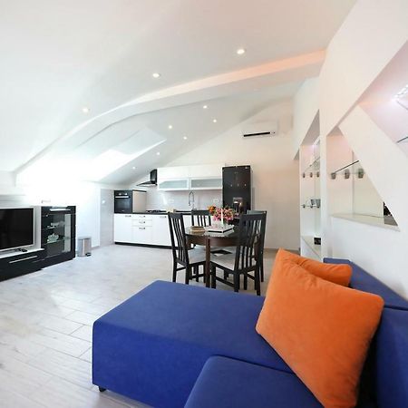 Appartamento Zara Three Wells Esterno foto