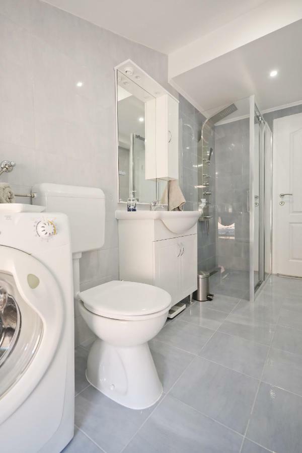 Appartamento Zara Three Wells Esterno foto
