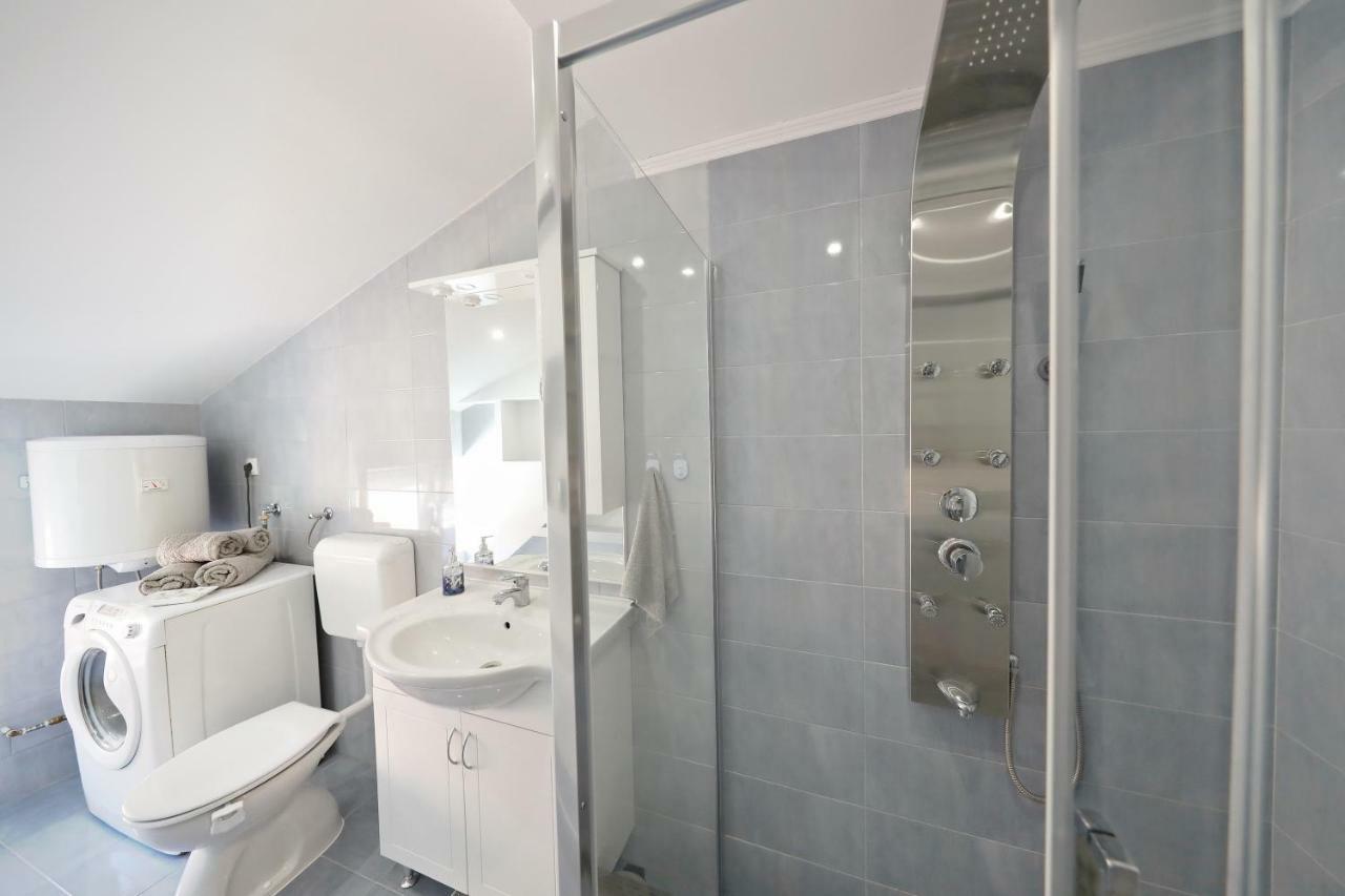 Appartamento Zara Three Wells Esterno foto