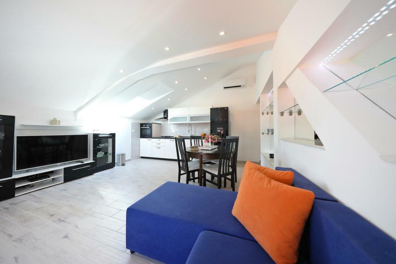 Appartamento Zara Three Wells Esterno foto