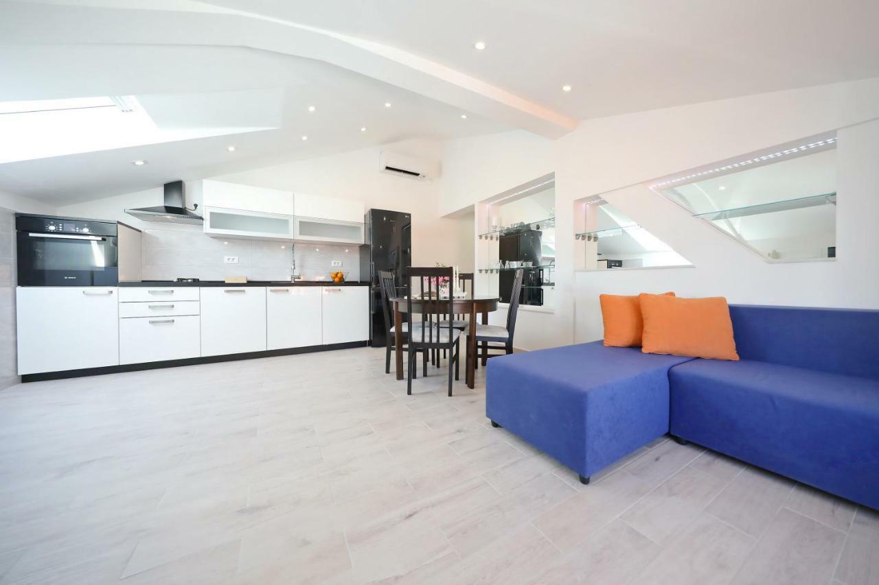 Appartamento Zara Three Wells Esterno foto
